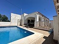 Landhaus mit Pool und unglaublicher Aussicht in Sax in Alicante Property