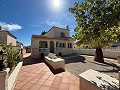 Beautiful 4 Bedroom Villa in Alicante Property