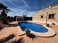 Schöne Villa mit 4 Schlafzimmern und 3 Bädern in Alicante Property