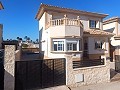 Unglaubliche Villa mit 3 Schlafzimmern und 2 Bädern in El Reloj Fortuna mit privatem Pool in Alicante Property