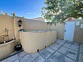 Prachtige villa met 4 slaapkamers en privézwembad in Alicante Property