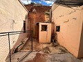 Maison de campagne à Pinoso avec 2 chambres troglodytes in Alicante Property