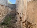 Stadthaus zum Renovieren mit Garten in Alicante Property