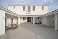 Maginificent 5 Bedroom 6 Bathroom Villa in Alicante Property