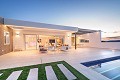 Maginificent 5 Bedroom 6 Bathroom Villa in Alicante Property