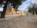 Huge country House to Renovate in Alicante Property